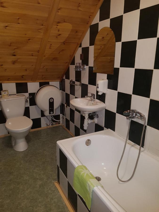 Hostinec Selsky Dvur Zbiroh Exteriör bild