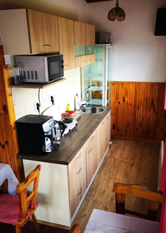 Hostinec Selsky Dvur Zbiroh Exteriör bild